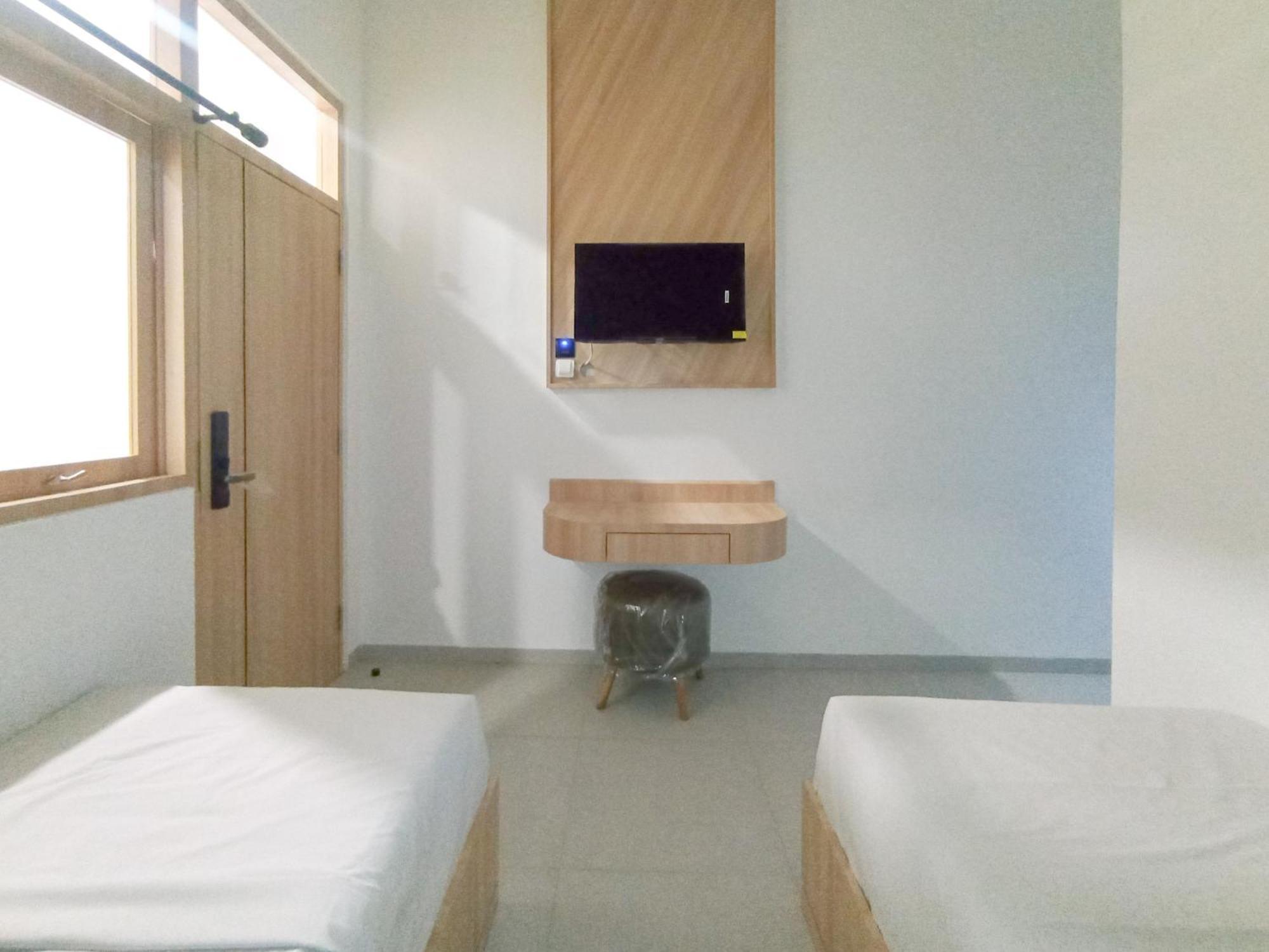 Urbanview Hotel Subali Purwokerto Exteriör bild
