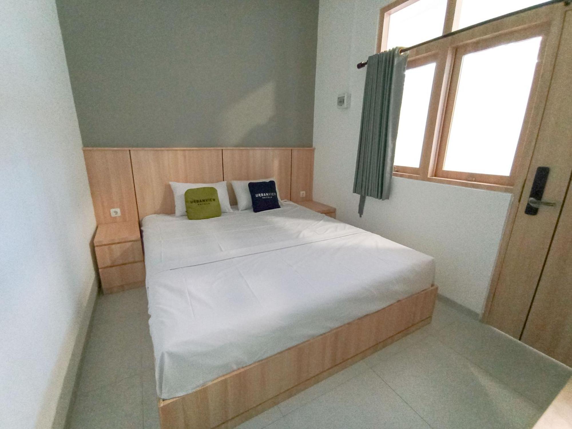Urbanview Hotel Subali Purwokerto Exteriör bild